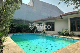 Jual Rumah Mewah Megah Dengan View Eksklusif di Kemang, Jakarta Selatan Jual Rumah Mewah Megah Dengan View Eksklusif di Kemang, Jakarta Selatan