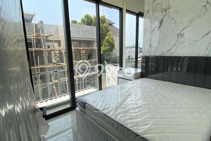 Rumah Modern 3 Kamar LT 71m2 di Cirendeu Rumah Modern 3 Kamar LT 71m2 di Cirendeu