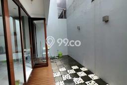 Hunian Mewah LB 160m2 Siap Pakai Desain Elegan di Bintaro, Tangerang Selatan Hunian Mewah LB 160m2 Siap Pakai Desain Elegan di Bintaro, Tangerang Selatan