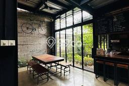 Jual Rumah Luas Elegan Dengan View Eksklusif di Bintaro, Tangerang Selatan Jual Rumah Luas Elegan Dengan View Eksklusif di Bintaro, Tangerang Selatan