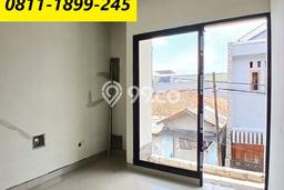 Dijual Rumah Eksklusif 3 KT di Sektor 1 - Bintaro, Jakarta Selatan Dijual Rumah Eksklusif 3 KT di Sektor 1 - Bintaro, Jakarta Selatan