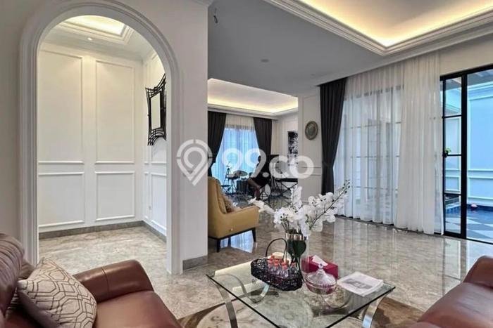 Rumah Elit LB 365m2 Siap Pakai Desain Elegan di Bintaro, Tangerang Selatan Rumah Elit LB 365m2 Siap Pakai Desain Elegan di Bintaro, Tangerang Selatan