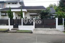 Hunian Mewah LB 130m2 Siap Pakai Desain Elegan di Bintaro, Tangerang Selatan Hunian Mewah LB 130m2 Siap Pakai Desain Elegan di Bintaro, Tangerang Selatan