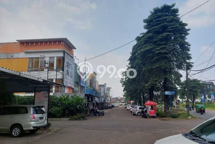 Area Ramai! Ruko Dijual di Ciputat untuk Bisnis Luas Bangunan 210m2 Area Ramai! Ruko Dijual di Ciputat untuk Bisnis Luas Bangunan 210m2