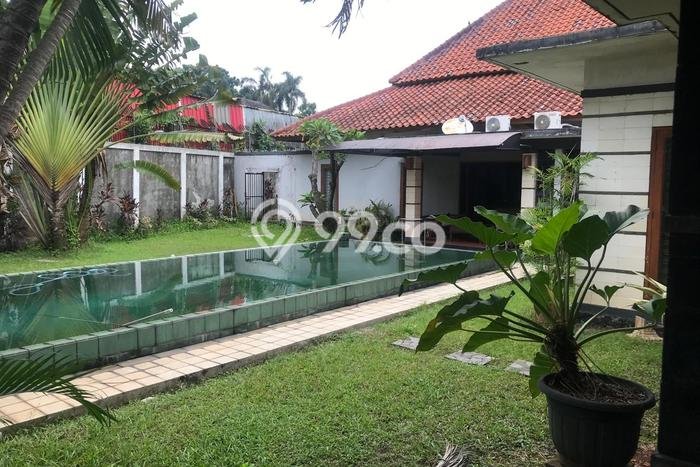 Dijual Rumah Mewah Megah Dengan View Cantik di Bambu Apus, Jakarta Timur Dijual Rumah Mewah Megah Dengan View Cantik di Bambu Apus, Jakarta Timur