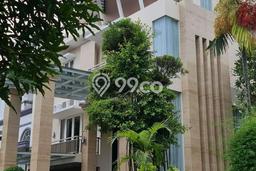Jual Rumah Mewah Elegan Dengan View Eksklusif di Pantai Indah Kapuk, Jakarta Utara Jual Rumah Mewah Elegan Dengan View Eksklusif di Pantai Indah Kapuk, Jakarta Utara