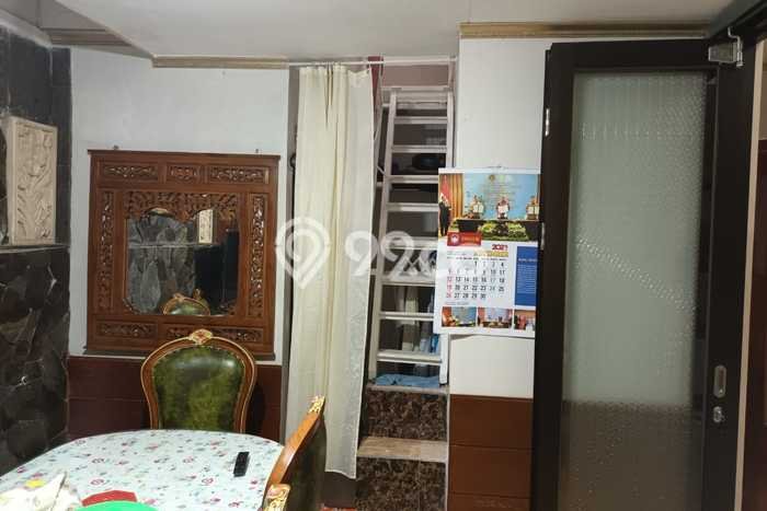 Jual Rumah Eksklusif 2 KT di Sentul, Bogor Jual Rumah Eksklusif 2 KT di Sentul, Bogor