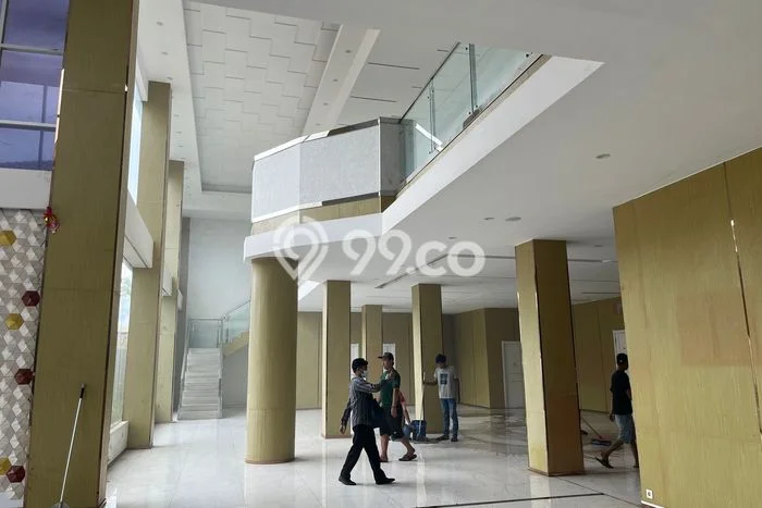 Unit Kantor Paling Strategis di Karawaci Tangerang dengan LB 650m2 Unit Kantor Paling Strategis di Karawaci Tangerang dengan LB 650m2