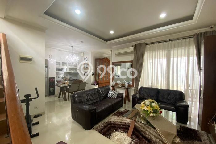 Jual Rumah Mewah Megah Dengan View Cantik di BSD Green Wich, Tangerang Jual Rumah Mewah Megah Dengan View Cantik di BSD Green Wich, Tangerang