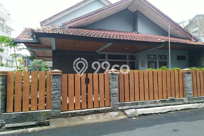 Sewa Rumah Harga Terjangkau di Sukaluyu Bandung dengan 6 Kamar Tidur Sewa Rumah Harga Terjangkau di Sukaluyu Bandung dengan 6 Kamar Tidur