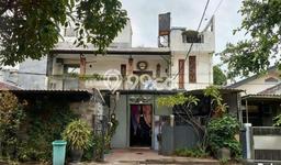 Rumah Minimalis 5 Kamar LT 240m2 di Kedung Baruk Rumah Minimalis 5 Kamar LT 240m2 di Kedung Baruk