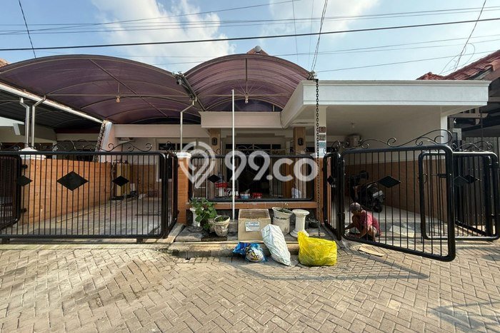 Disewakan Hunian Konsep Minimalis di Sukolilo Surabaya dengan 3 Kamar Disewakan Hunian Konsep Minimalis di Sukolilo Surabaya dengan 3 Kamar