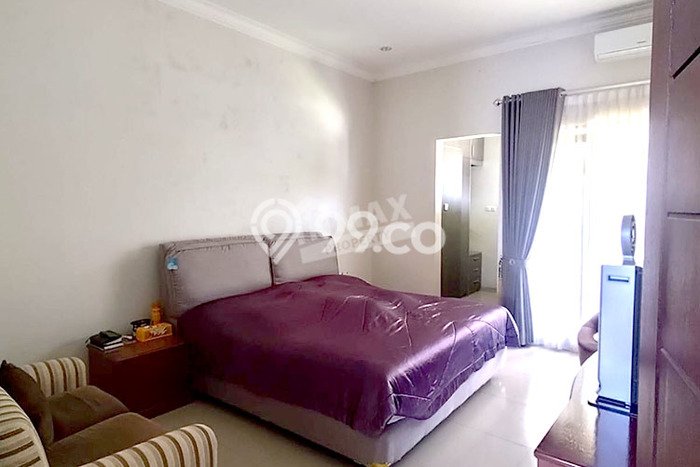 Rumah Mewah LB 250m2 Siap Huni Desain Elegan di Villa Puncak Tidar, Malang Rumah Mewah LB 250m2 Siap Huni Desain Elegan di Villa Puncak Tidar, Malang