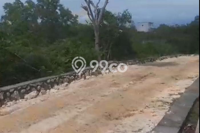 Tanah Dijual Area Strategis di Kutuh Badung 1600m2 Tanah Dijual Area Strategis di Kutuh Badung 1600m2