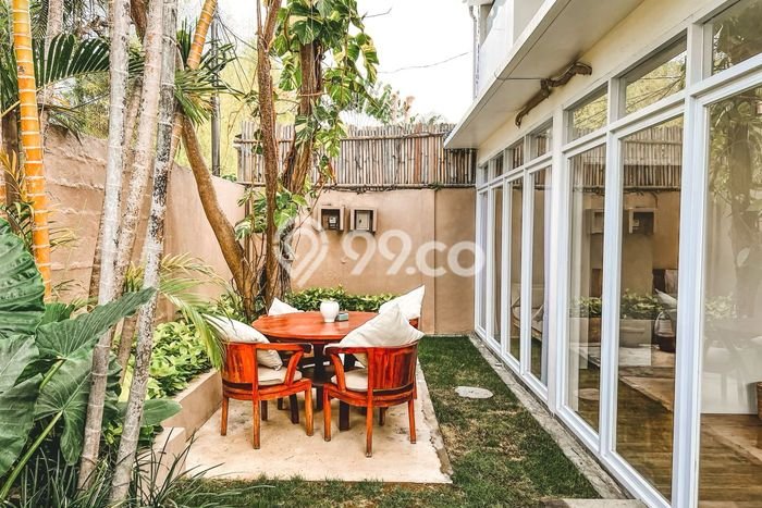 Vila Strategis Kawasan , Dimensi 600m2m², Posisi Strategis dengan akses mudah Vila Strategis Kawasan , Dimensi 600m2m², Posisi Strategis dengan akses mudah