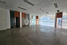 Kantor untuk Disewa di Pusat Jakarta Selatan Luas Bangunan 2600m2 Kantor untuk Disewa di Pusat Jakarta Selatan Luas Bangunan 2600m2