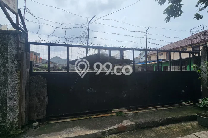 Unit Gudang Disewakan di Grogol di Area Ramai & Strategis Unit Gudang Disewakan di Grogol di Area Ramai & Strategis