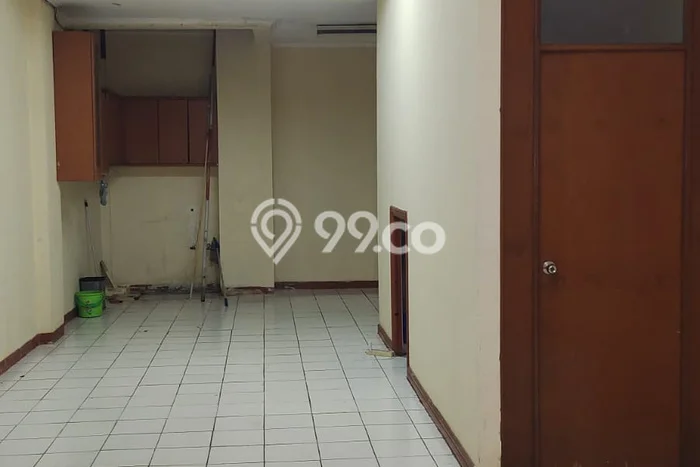 Disewakan Ruko di Kawasan Ramai Cempaka Mas Luas 200m2 Disewakan Ruko di Kawasan Ramai Cempaka Mas Luas 200m2