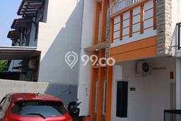 Dijual Cepat Rumah Favorit Siap Huni LB 120m2 di Pasar Rebo, Jakarta Timur Dijual Cepat Rumah Favorit Siap Huni LB 120m2 di Pasar Rebo, Jakarta Timur