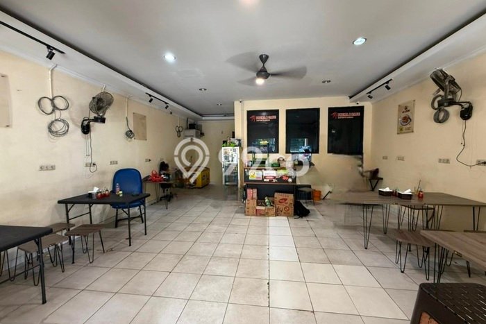 Untuk Dijual Ruko di Duren Sawit Jakarta Timur LT 106m2 / LB 200m2 Untuk Dijual Ruko di Duren Sawit Jakarta Timur LT 106m2 / LB 200m2