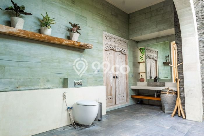 Vila Kawasan , Luas 1070m2m², Posisi Strategis Vila Kawasan , Luas 1070m2m², Posisi Strategis