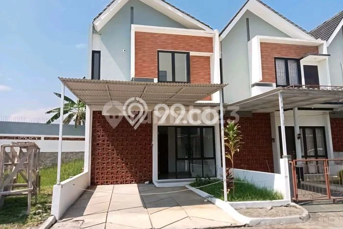 Rumah Luas Asri 3 KT Siap Pakai di Kopo Bandung Rumah Luas Asri 3 KT Siap Pakai di Kopo Bandung