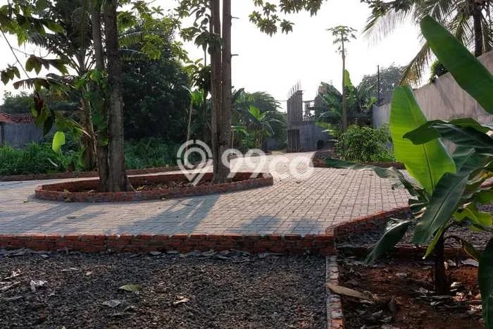 Tanah Kavling Disewakan di Suradita dengan Luas 2100m2 Tanah Kavling Disewakan di Suradita dengan Luas 2100m2