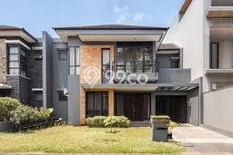 Rumah Mewah LB 240m2 Siap Huni Desain Elegan di BSD Green Cove, Tangerang Rumah Mewah LB 240m2 Siap Huni Desain Elegan di BSD Green Cove, Tangerang