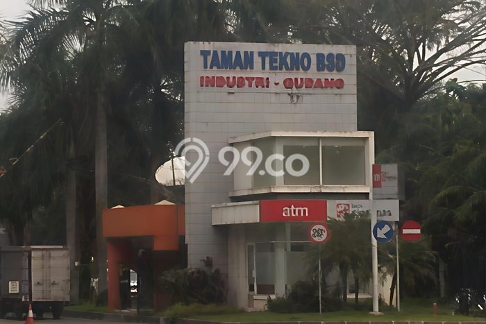 AREA KOMERSIAL! Gudang di BSD, Luas 400m2m², Jalan Raya AREA KOMERSIAL! Gudang di BSD, Luas 400m2m², Jalan Raya