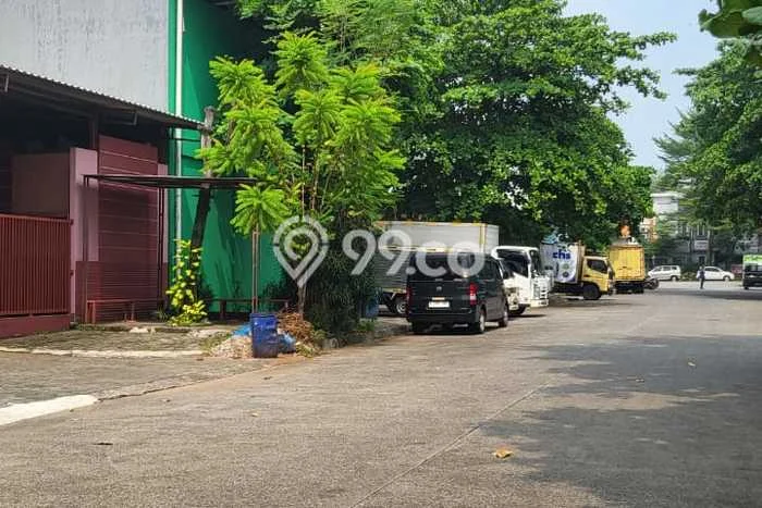 For Rent Gudang Kawasan Strategis Kawasan BSD, Luas 608m2m², Siap Operasi For Rent Gudang Kawasan Strategis Kawasan BSD, Luas 608m2m², Siap Operasi