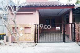 For Sale Hunian Rumah Terawat 2 Kamar di Graha Raya, Tangerang For Sale Hunian Rumah Terawat 2 Kamar di Graha Raya, Tangerang