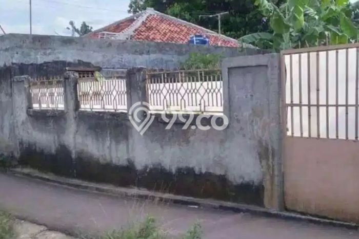 Lahan untuk Dijual Lokasi Ciputat, Tangerang Selatan Luas 183m2 SHM Lahan untuk Dijual Lokasi Ciputat, Tangerang Selatan Luas 183m2 SHM