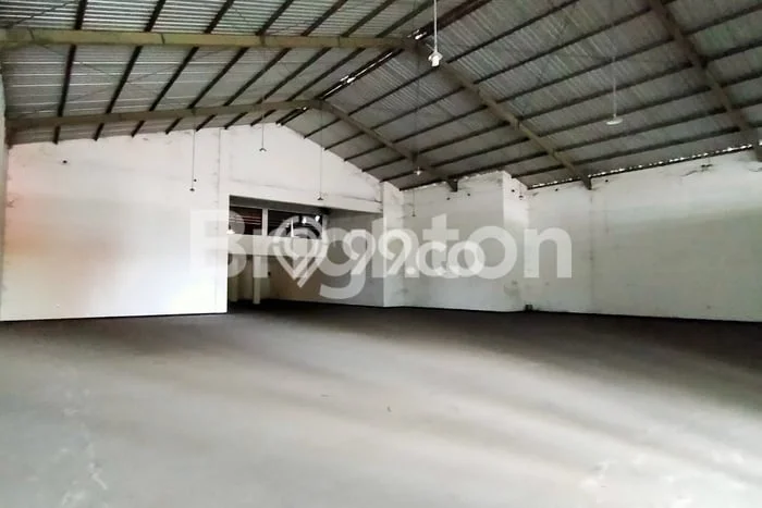 Disewakan Ruko di Pusat Kota Tulungagung Ramai Strategis Disewakan Ruko di Pusat Kota Tulungagung Ramai Strategis