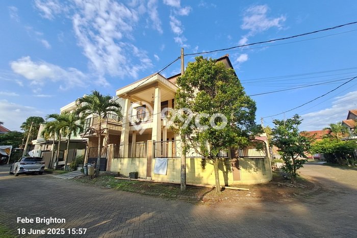 Rumah Luxury Siap Huni di Malang Fasilitas Lengkap Rumah Luxury Siap Huni di Malang Fasilitas Lengkap