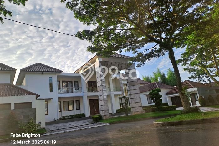 Best Deal Hunian Premium Ideal dan Luas di Klojen, Malang Best Deal Hunian Premium Ideal dan Luas di Klojen, Malang