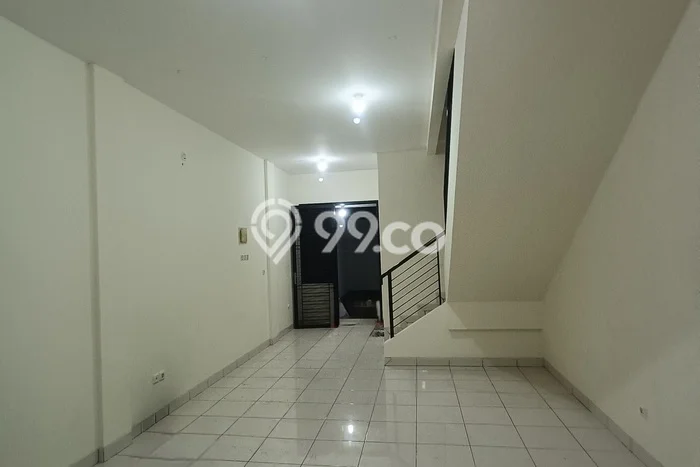 Ruko Lokasi Premium Kawasan Legenda Wisata, Luas 120m², For Rent, Area Bisnis Ruko Lokasi Premium Kawasan Legenda Wisata, Luas 120m², For Rent, Area Bisnis