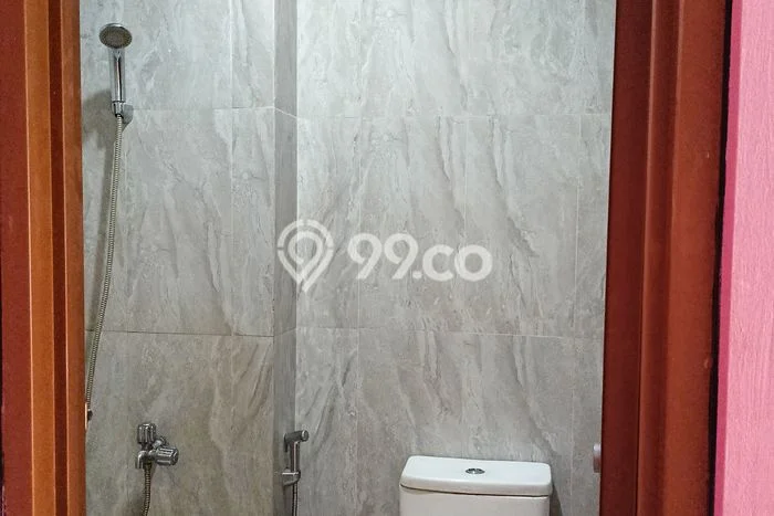 Disewakan Ruko Kawasan Kota Wisata, Luas 96m², Lokasi Strategis, Ready Untuk Dipakai Disewakan Ruko Kawasan Kota Wisata, Luas 96m², Lokasi Strategis, Ready Untuk Dipakai
