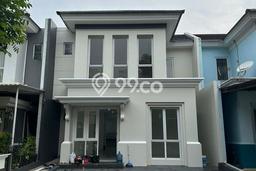 Jual Rumah Luas Elegan Dengan View Cantik di BSD, Tangerang Jual Rumah Luas Elegan Dengan View Cantik di BSD, Tangerang