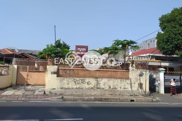 Rumah Modern Dikontrakkan di Kebon Jeruk Jakarta Barat Area Sangat Strategis Rumah Modern Dikontrakkan di Kebon Jeruk Jakarta Barat Area Sangat Strategis