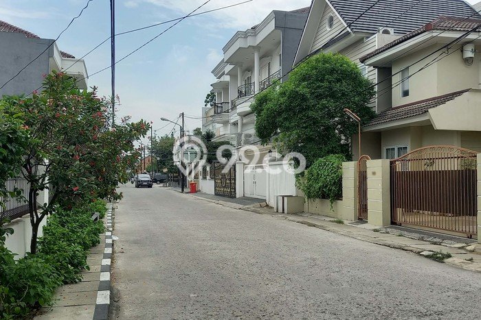 For Sale Hunian Rumah Terawat 6 KT di Pondok Gede, Bekasi For Sale Hunian Rumah Terawat 6 KT di Pondok Gede, Bekasi