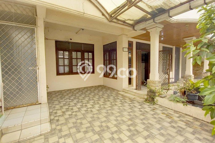 For Sale Hunian Rumah Terawat 6 KT di Pondok Gede, Bekasi For Sale Hunian Rumah Terawat 6 KT di Pondok Gede, Bekasi