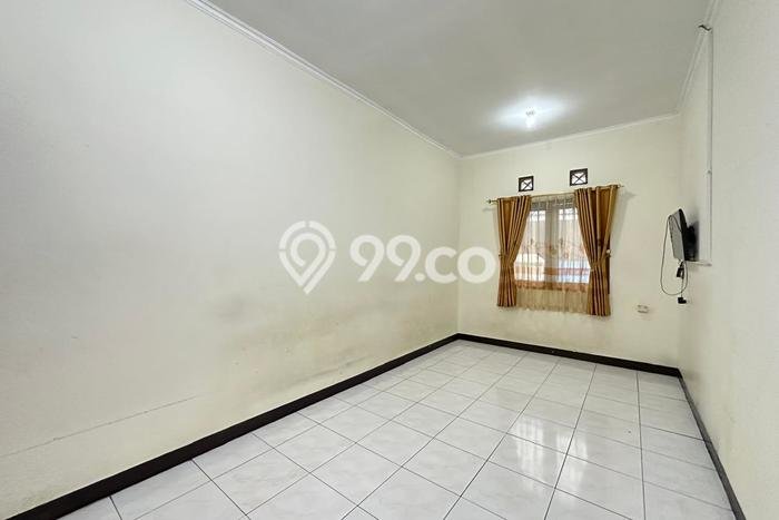 INVESTASI CERDAS! Rumah Exclusive Batununggal, Bandung, Luas Tanah 174m2m² LB 140m2m² INVESTASI CERDAS! Rumah Exclusive Batununggal, Bandung, Luas Tanah 174m2m² LB 140m2m²