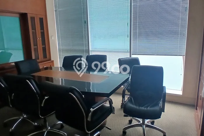 Unit Kantor Disewakan di Kuningan di Area Ramai & Strategis Unit Kantor Disewakan di Kuningan di Area Ramai & Strategis
