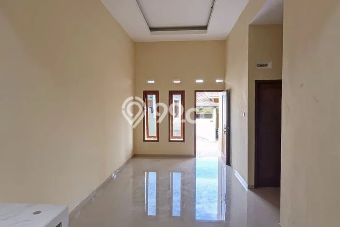 Jual Rumah Murah Meriah Tembalang Punya 2 KT & LT 79m2 Jual Rumah Murah Meriah Tembalang Punya 2 KT & LT 79m2