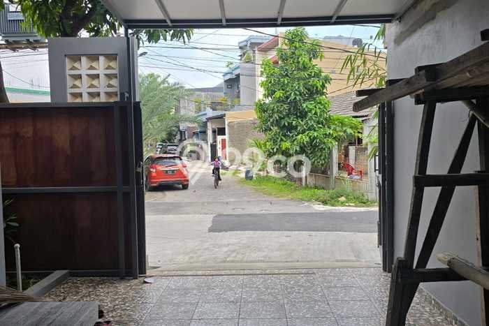 EXCLUSIVE OFFER! Rumah kawasan Telukjambe Timur, 3 KM, Area Premium, Luas 90m² Bangunan 120m² EXCLUSIVE OFFER! Rumah kawasan Telukjambe Timur, 3 KM, Area Premium, Luas 90m² Bangunan 120m²