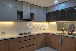 Rumah Mewah LB 450m2 Siap Pakai Desain Elegan di Setra Duta, Bandung Rumah Mewah LB 450m2 Siap Pakai Desain Elegan di Setra Duta, Bandung