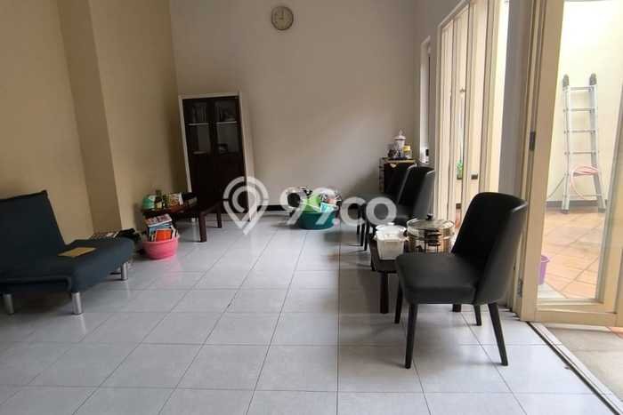Jual Rumah Modern 3 KT di Taman Holis Indah, Bandung Jual Rumah Modern 3 KT di Taman Holis Indah, Bandung