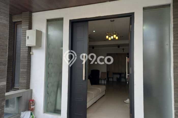 Jual Rumah Bagus Siap Huni LB 150m2 di Babakan Ciparay, Bandung Jual Rumah Bagus Siap Huni LB 150m2 di Babakan Ciparay, Bandung