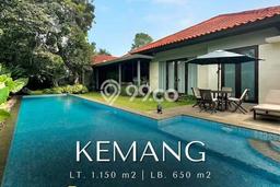 Dijual Rumah Luas Elegan Dengan View Cantik di Kemang, Jakarta Selatan Dijual Rumah Luas Elegan Dengan View Cantik di Kemang, Jakarta Selatan