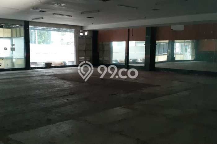 Unit Komersial Dijual di Kebayoran Baru Jakarta Selatan 400m2 Unit Komersial Dijual di Kebayoran Baru Jakarta Selatan 400m2